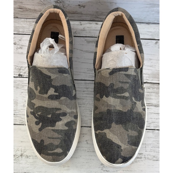 DailyShoes Women’s Journey Camo Slip-On Sneakers (Size 9) - Picture 1 of 8